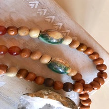 Carica l'immagine nel visualizzatore di Gallery, Mala Corniola Legno & Ceramica Greca