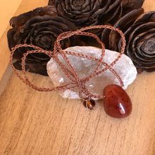 Carica l&#39;immagine nel visualizzatore di Gallery, L&#39;Amuleto
