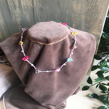 Carica l&#39;immagine nel visualizzatore di Gallery, Il Girocollo colourful Daisy
