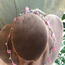 Carica l&#39;immagine nel visualizzatore di Gallery, Il Girocollo Daisy Silver Pink

