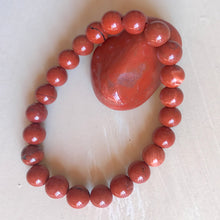 Carica l&#39;immagine nel visualizzatore di Gallery, Braccialetto Diaspro Rosso
