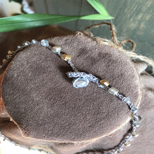 Carica l&#39;immagine nel visualizzatore di Gallery, Collana Luce Silver White
