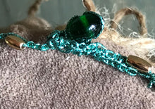 Carica l&#39;immagine nel visualizzatore di Gallery, Il Girocollo Luce Tiffany
