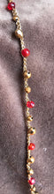 Carica l&#39;immagine nel visualizzatore di Gallery, Collana Luce Gold &amp; Red
