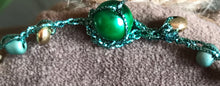 Carica l&#39;immagine nel visualizzatore di Gallery, Collana Luce Verde Giada
