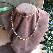 Carica l&#39;immagine nel visualizzatore di Gallery, Collana Luce Oro
